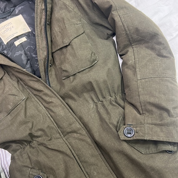 Aritzia Green Winter Jacket Size Small - Picture 3 of 6